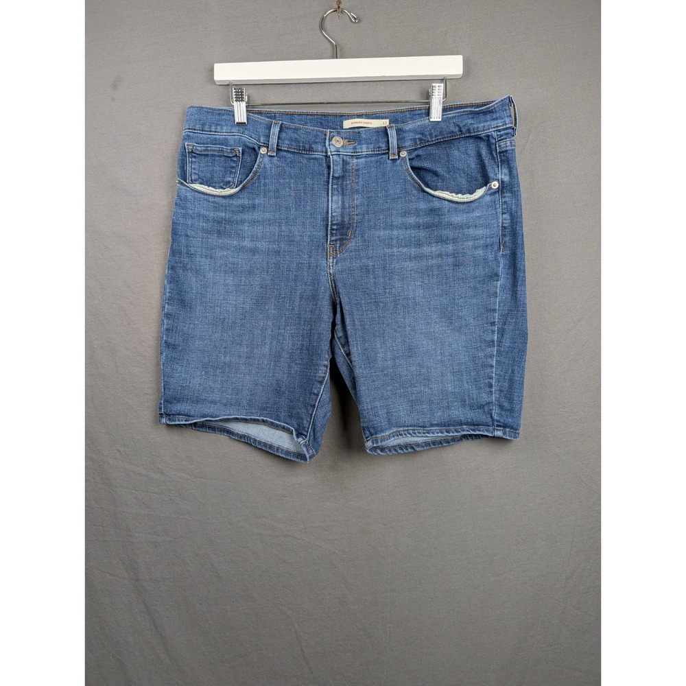 Levi's Bermuda Shorts Blue Denim Size 33 Mid Rise Stretch‎ Casual Jean Shorts
